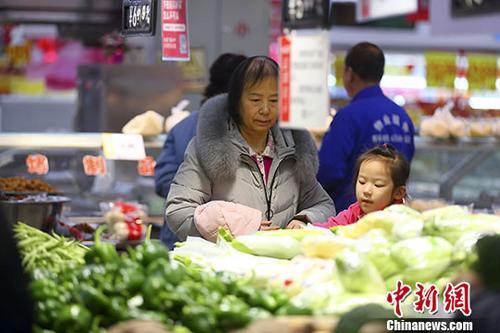 正版综合资料一资料大全_今年8月台风最新消息,科学分析严谨解释_社交版4.61.56