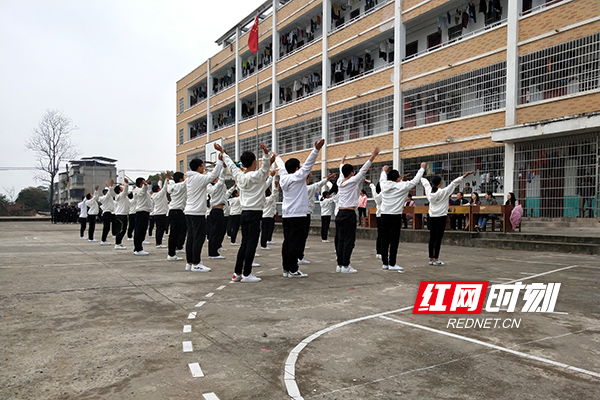 澳门天天彩资料正版免费特色快8_泸州太伏中学学生死亡最新进展,互动性策略设计_智慧共享版8.26.841