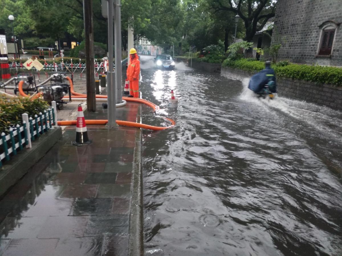 宁波台风最新消息，风雨中的家园温暖守护