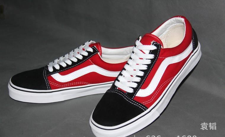 Vans最新潮流趋势，时尚演变的观点论述与品牌发展探讨