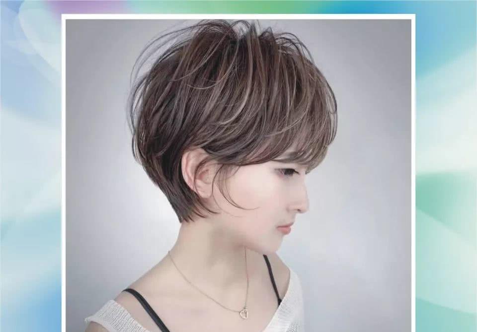 最新款发型女，发型背后的温馨故事与时尚潮流