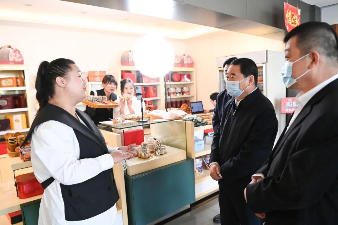 营口圣士最新动态，多维度视角下的观点碰撞