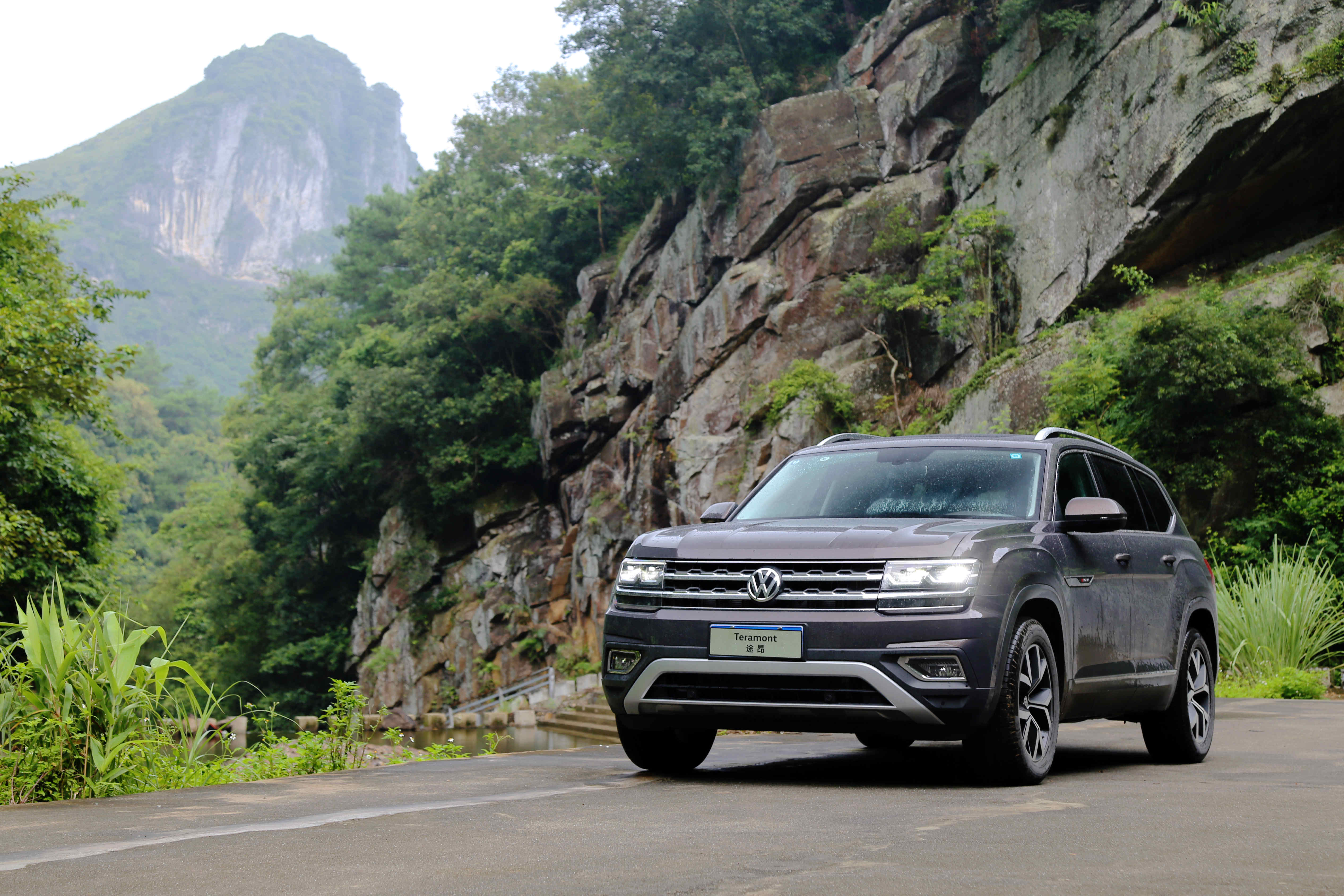 大众途昂最新试驾视频，全方位体验驾驶乐趣