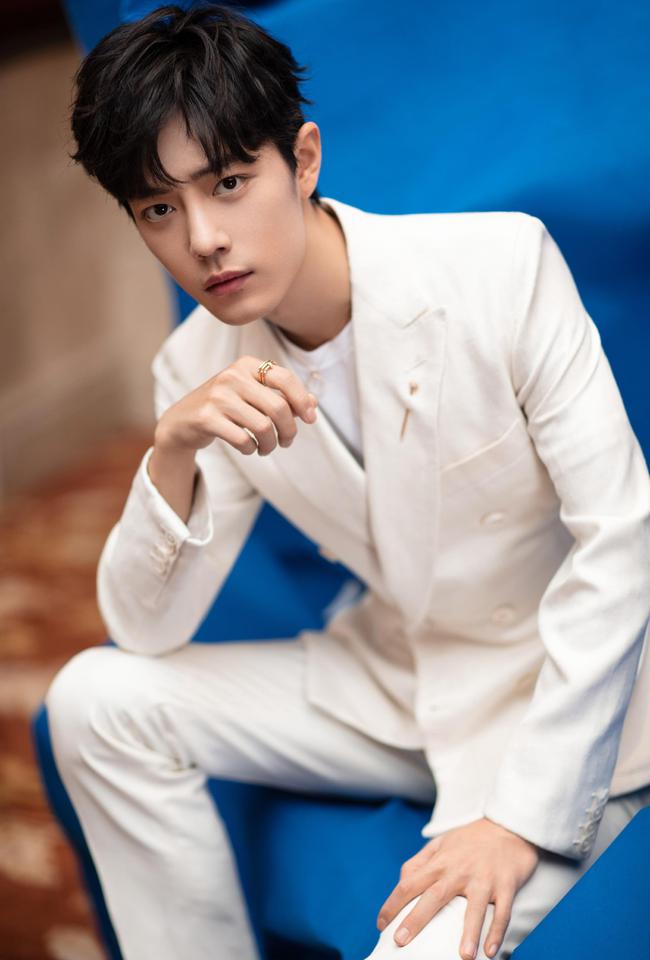 今晚澳门特马必开一肖,释意性描述解_CGR78.139工具版