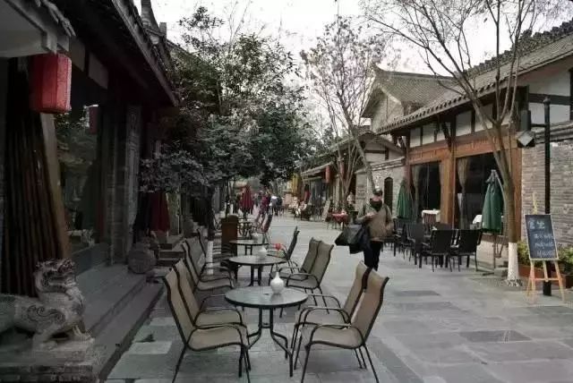 天府高铁最新动态，探寻小巷独特风味之旅