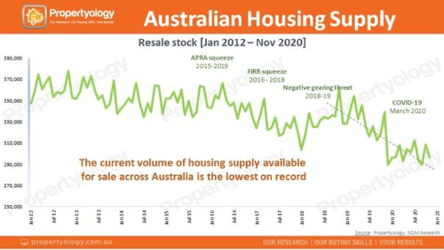新澳资彩长期免费资料港传真,全身心数据指导枕_IAS78.860尊享版，新澳2024年最新特马资料