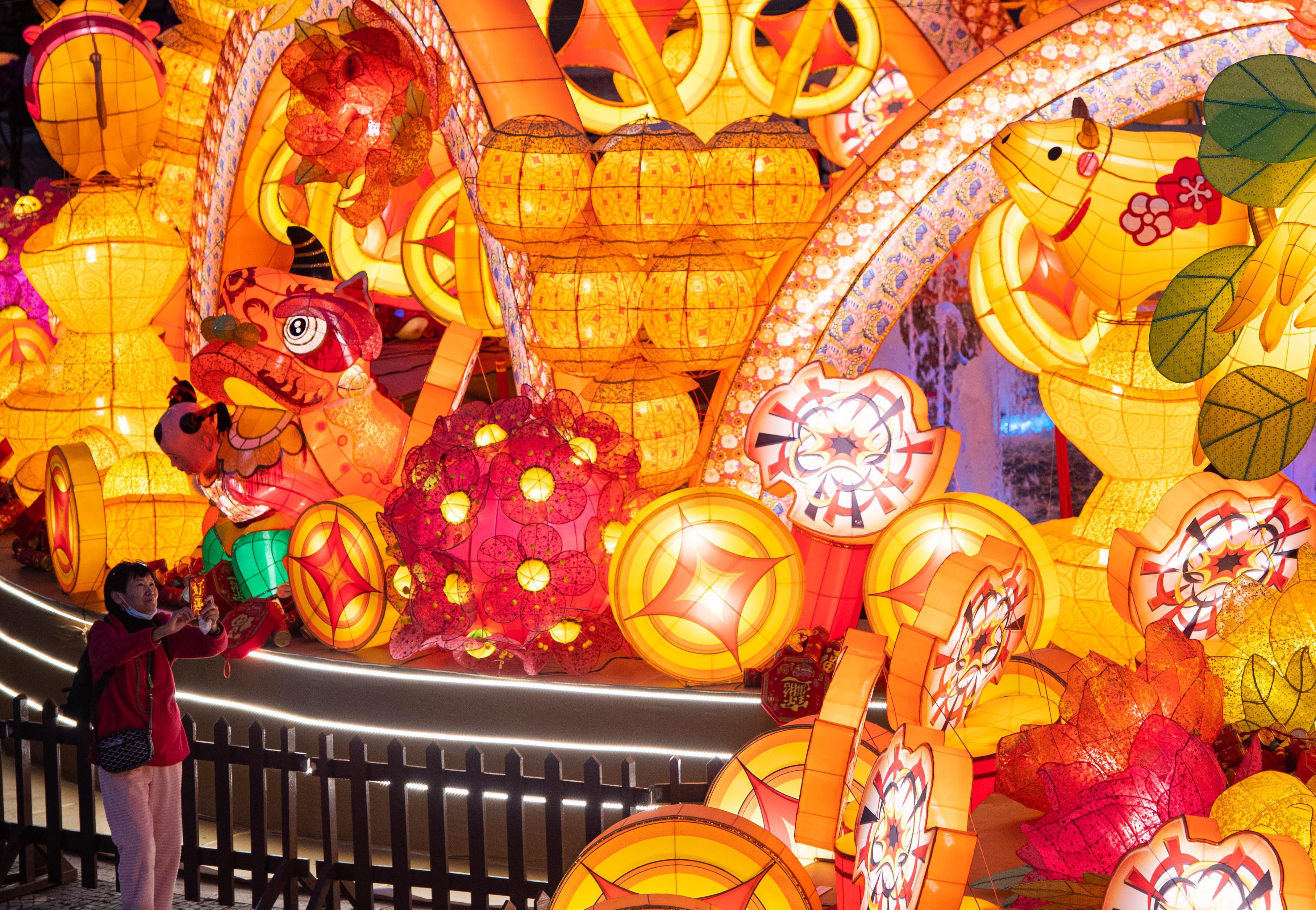 澳门金牛版免费,实时更新解释介绍_XNZ78.558人工智能版