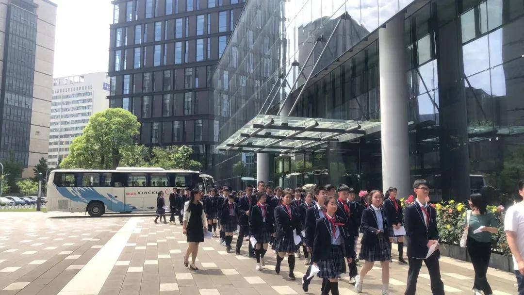 最新科技产品加盟，引领未来潮流，体验智能生活新纪元