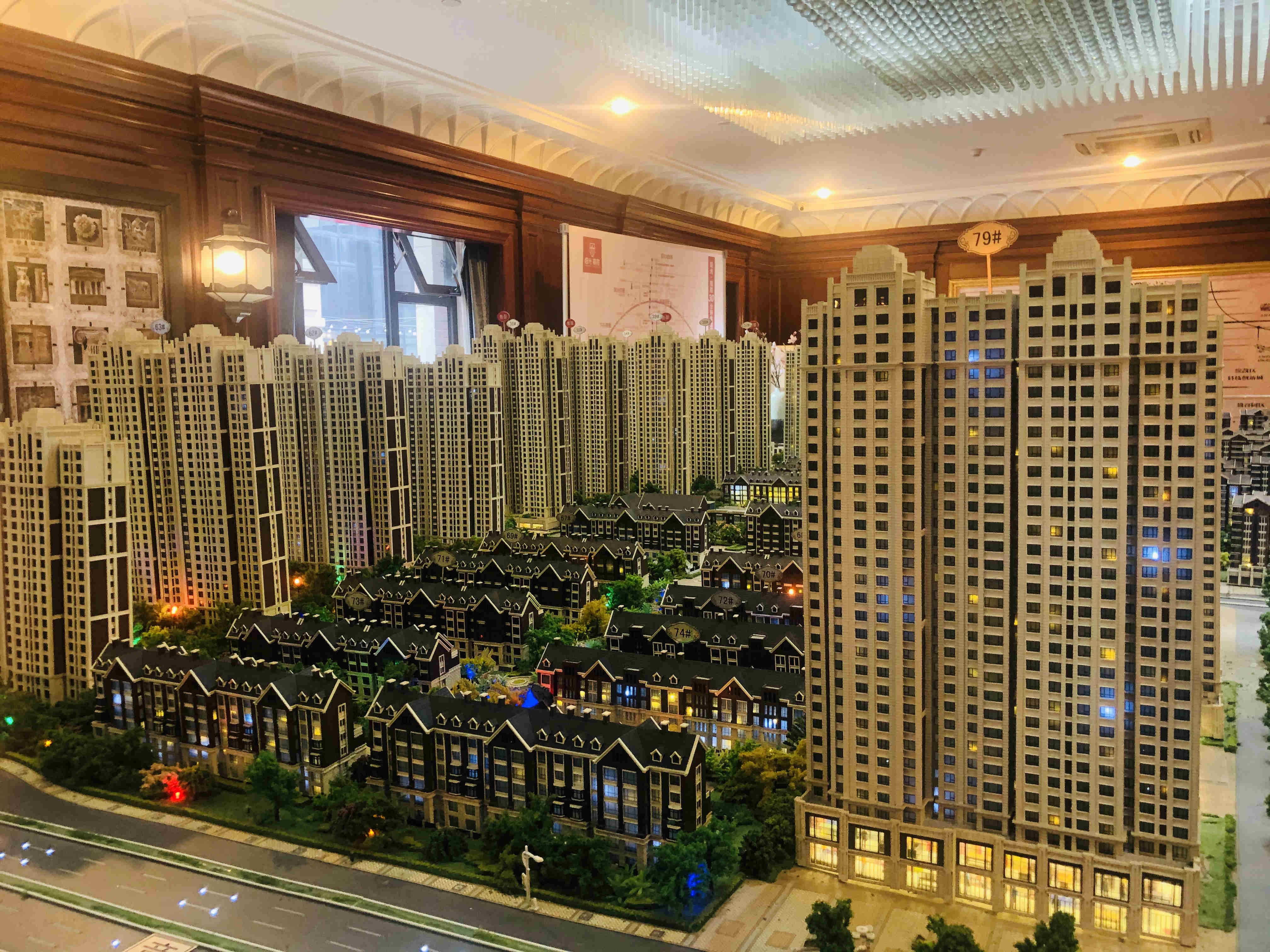 阳光揽胜二期最新动态揭秘,精彩瞬间不容错过!