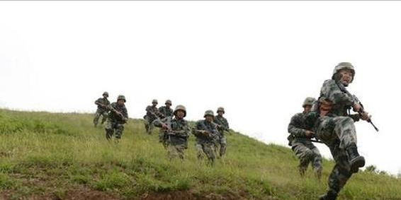 小小军团最新版本，自然美景之旅的呼唤启动新征程！