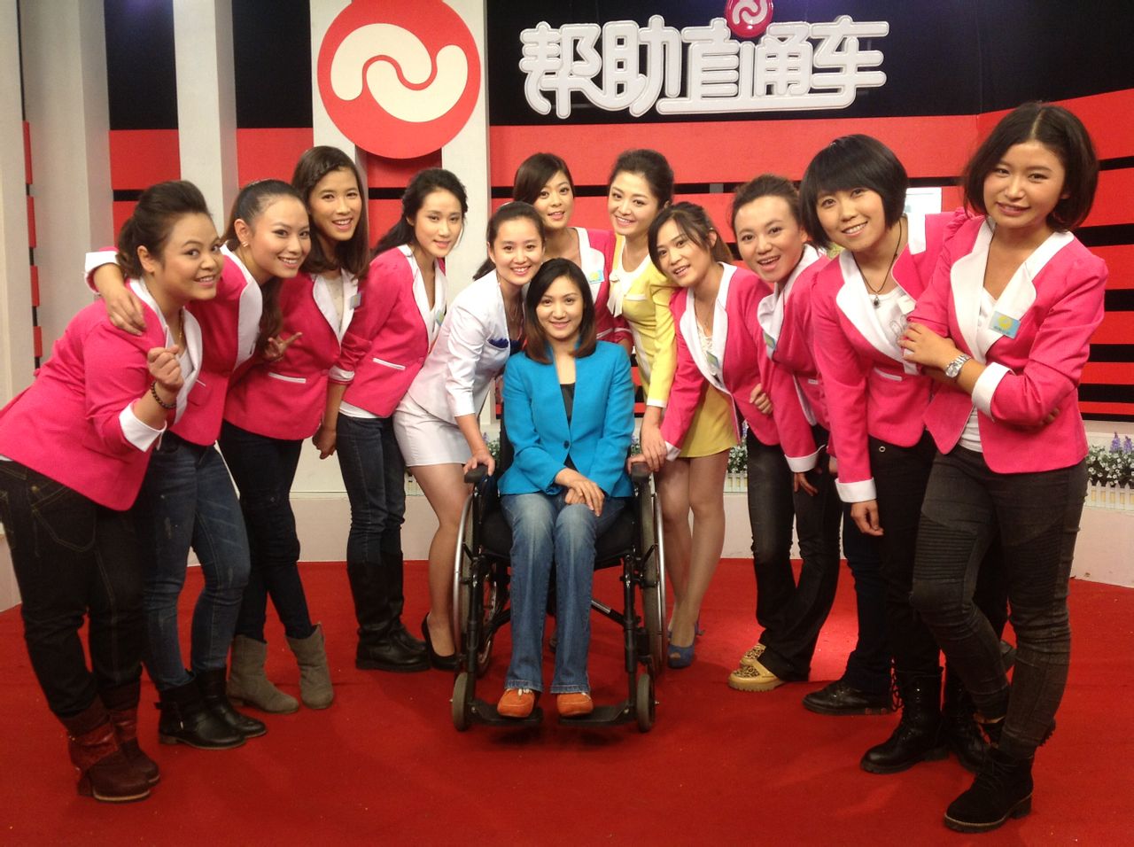 最新帮女郎，学习改变命运，自信铸就辉煌之路