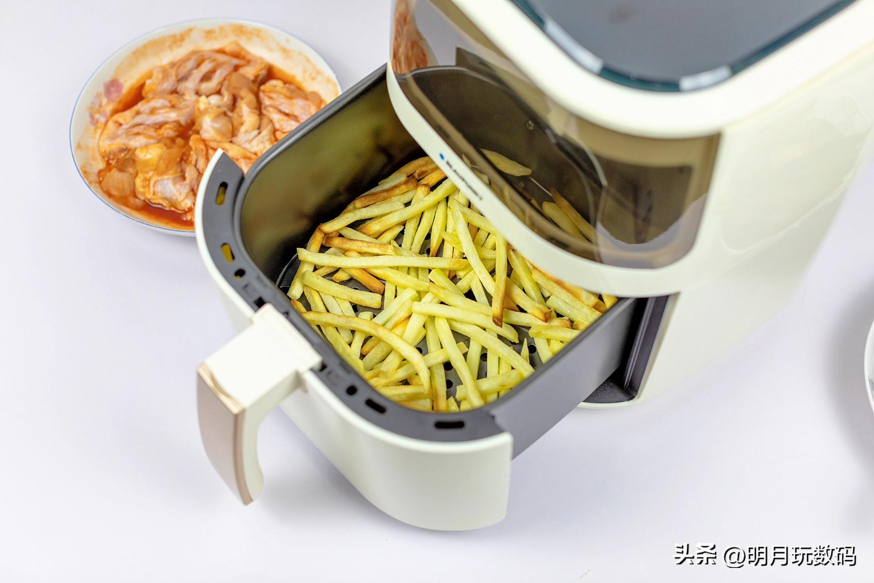 『最新版嘀嘀带你探索小巷深处，发现隐藏的美食天堂』