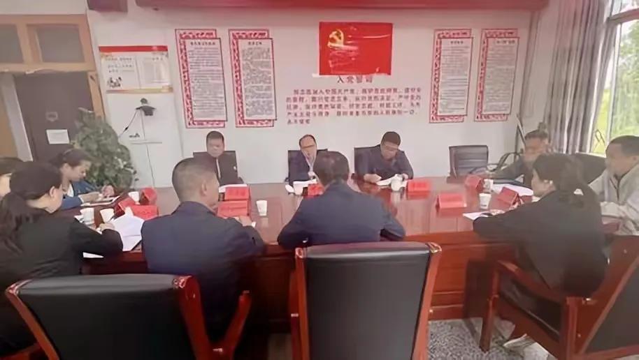 职级晋升最新公示，全面更新你的晋升信息